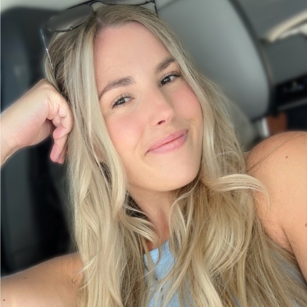 Meet your Posher, Madeline